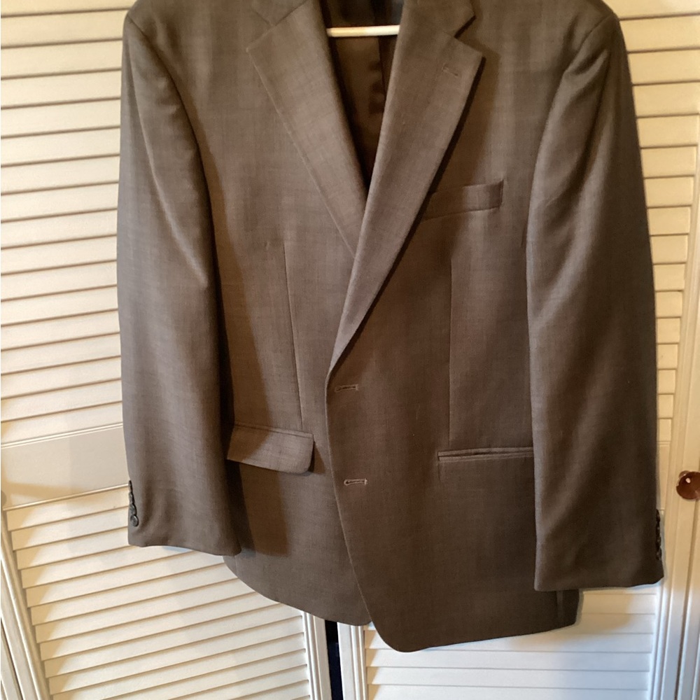 Chaps men’s two button brown blazer, size 42Regular, NWOT, REDUCED